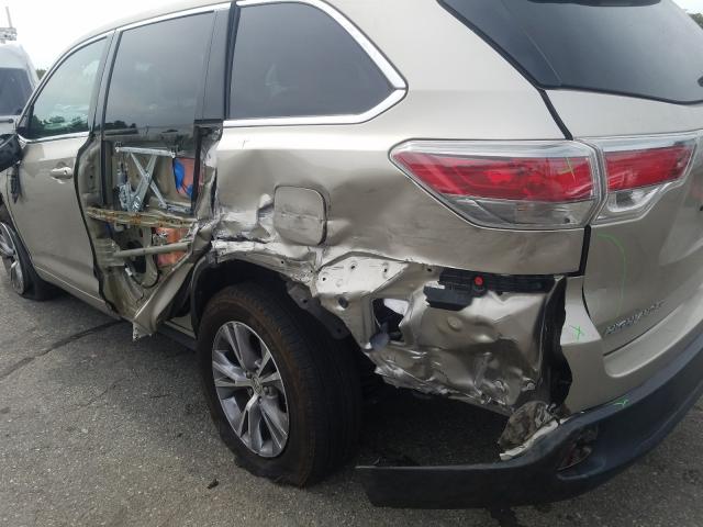 Photo 8 VIN: 5TDBKRFH1FS111117 - TOYOTA HIGHLANDER 