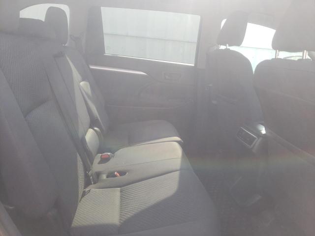 Photo 10 VIN: 5TDBKRFH3GS264258 - TOYOTA HIGHLANDER 