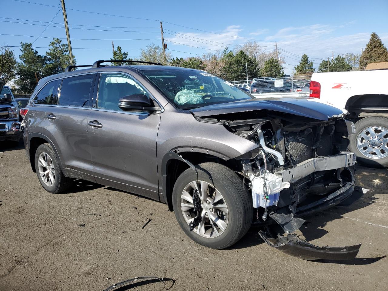 Photo 3 VIN: 5TDBKRFH4ES025072 - TOYOTA HIGHLANDER 