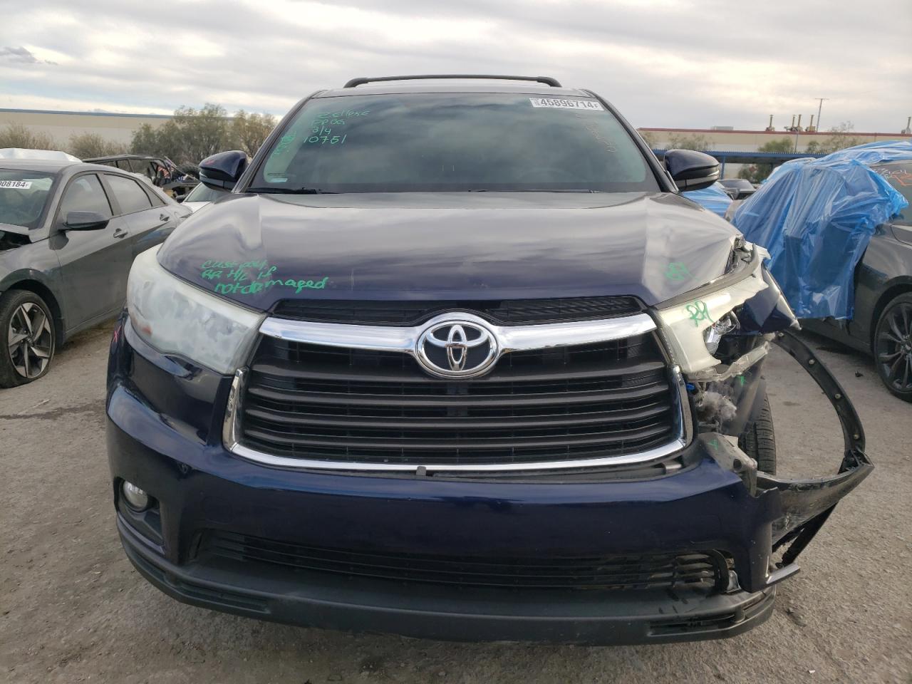 Photo 4 VIN: 5TDBKRFH4GS246612 - TOYOTA HIGHLANDER 