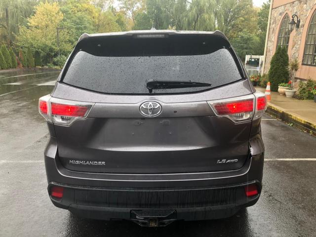 Photo 5 VIN: 5TDBKRFH5ES060316 - TOYOTA HIGHLANDER 