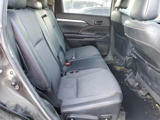 Photo 10 VIN: 5TDBKRFH5GS335895 - TOYOTA HIGHLANDER 