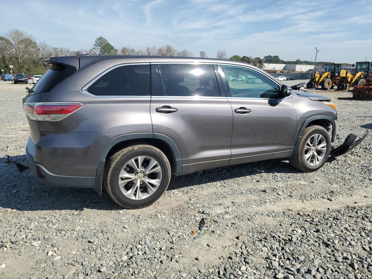 Photo 2 VIN: 5TDBKRFH6FS159888 - TOYOTA HIGHLANDER 