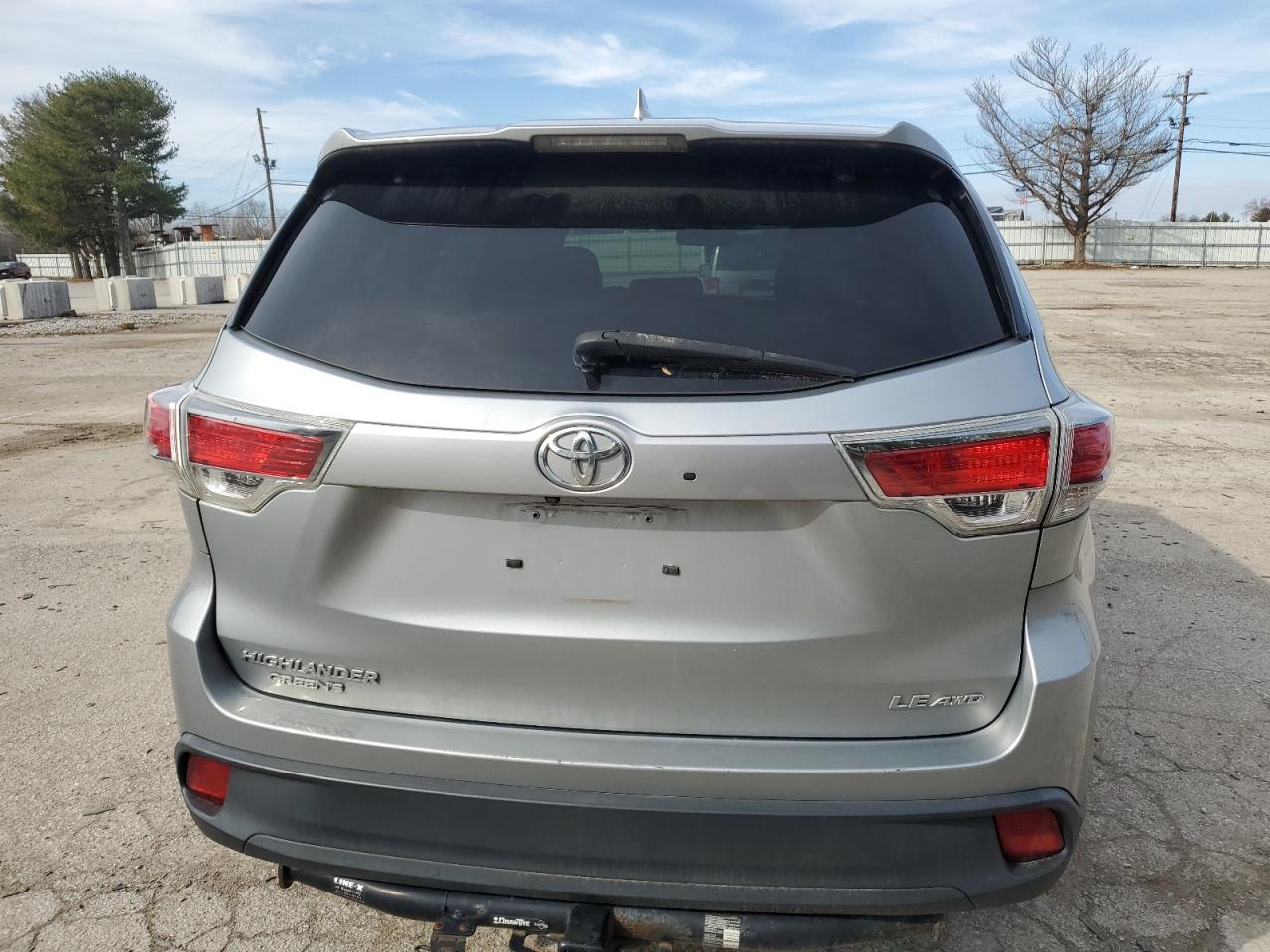 Photo 5 VIN: 5TDBKRFH6FS172169 - TOYOTA HIGHLANDER 