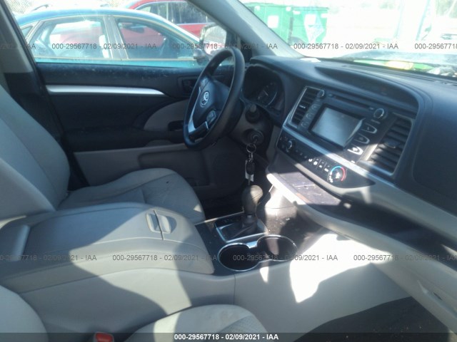 Photo 4 VIN: 5TDBKRFH6FS211956 - TOYOTA HIGHLANDER 