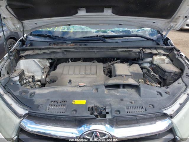 Photo 9 VIN: 5TDBKRFH6FS220253 - TOYOTA HIGHLANDER 