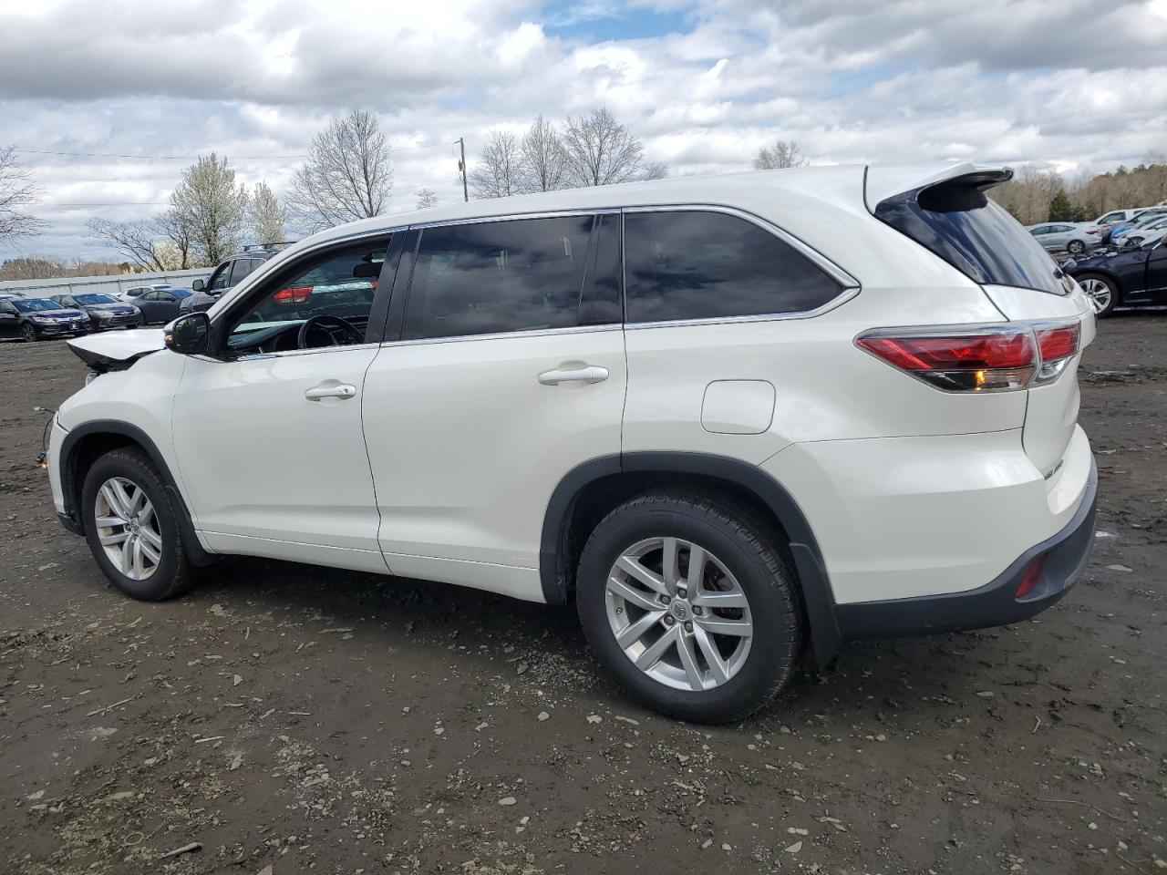 Photo 1 VIN: 5TDBKRFH7FS145708 - TOYOTA HIGHLANDER 