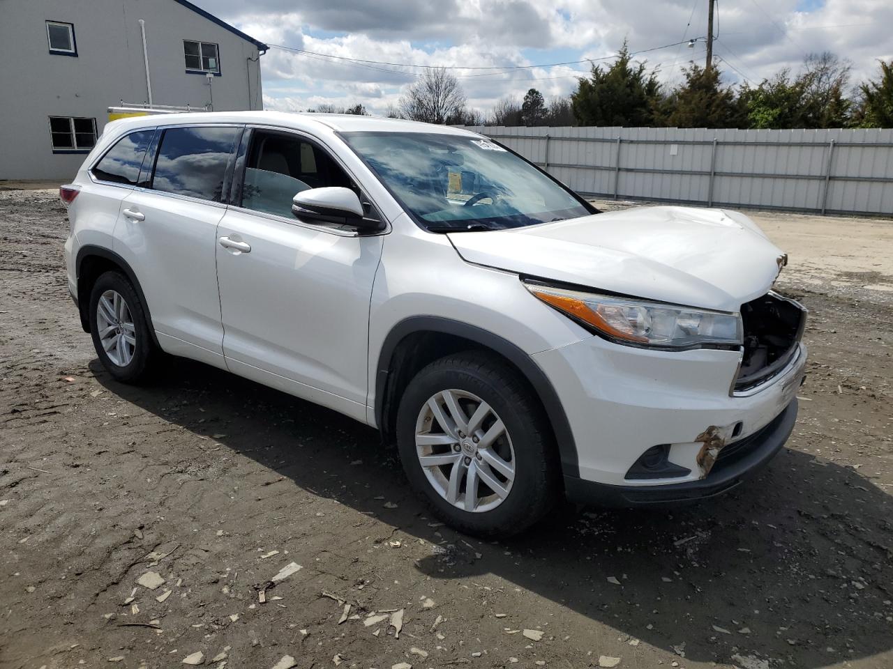 Photo 3 VIN: 5TDBKRFH7FS145708 - TOYOTA HIGHLANDER 