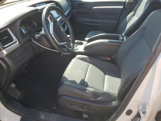 Photo 6 VIN: 5TDBKRFH7FS183343 - TOYOTA HIGHLANDER 