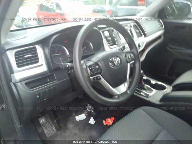 Photo 4 VIN: 5TDBKRFH8GS257080 - TOYOTA HIGHLANDER 