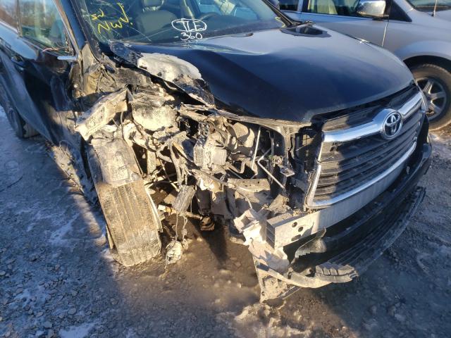 Photo 8 VIN: 5TDBKRFH8GS352075 - TOYOTA HIGHLANDER 