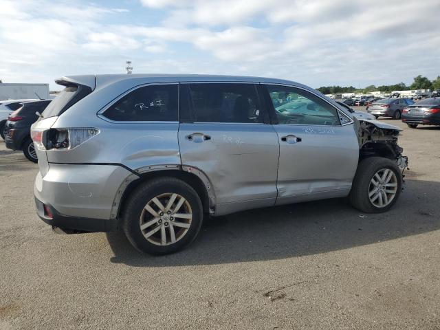 Photo 2 VIN: 5TDBKRFH9FS086161 - TOYOTA HIGHLANDER 