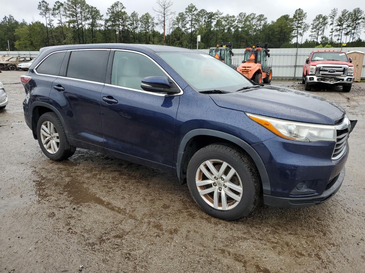 Photo 3 VIN: 5TDBKRFH9FS174661 - TOYOTA HIGHLANDER 