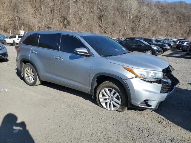 Photo 3 VIN: 5TDBKRFH9FS200661 - TOYOTA HIGHLANDER 