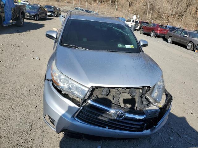 Photo 4 VIN: 5TDBKRFH9FS200661 - TOYOTA HIGHLANDER 