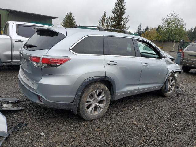 Photo 2 VIN: 5TDBKRFH9FS206833 - TOYOTA HIGHLANDER 