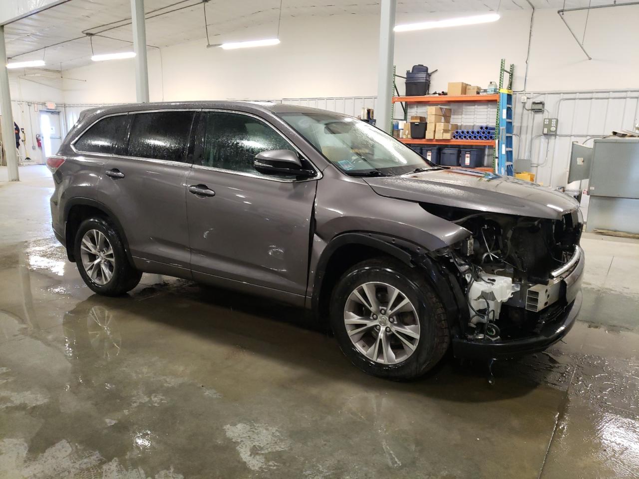 Photo 3 VIN: 5TDBKRFHXES015808 - TOYOTA HIGHLANDER 