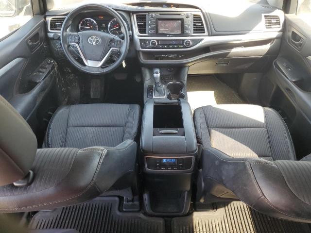 Photo 7 VIN: 5TDBKRFHXES033225 - TOYOTA HIGHLANDER 