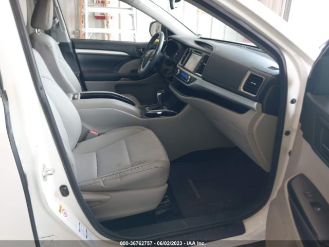 Photo 4 VIN: 5TDBKRFHXGS311690 - TOYOTA HIGHLANDER 