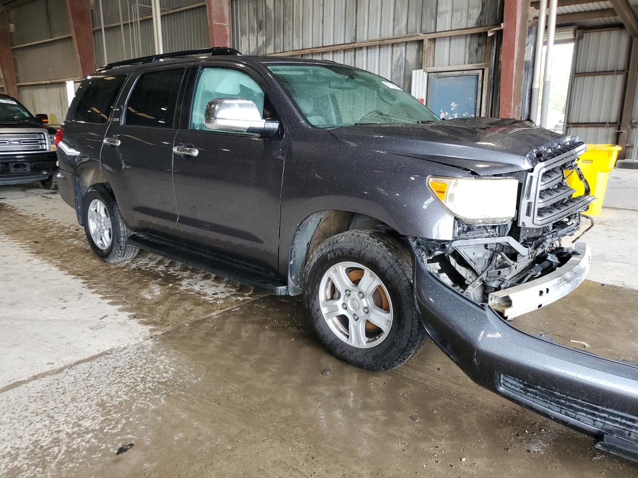 Photo 3 VIN: 5TDBM5G18CS002086 - TOYOTA SEQUOIA 