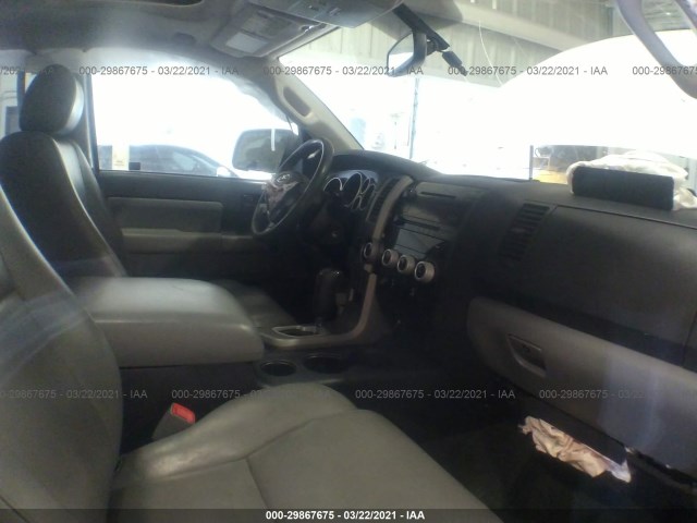 Photo 4 VIN: 5TDBM5G19CS002095 - TOYOTA SEQUOIA 