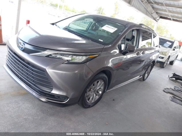 Photo 1 VIN: 5TDBRKEC1NS087814 - TOYOTA SIENNA 