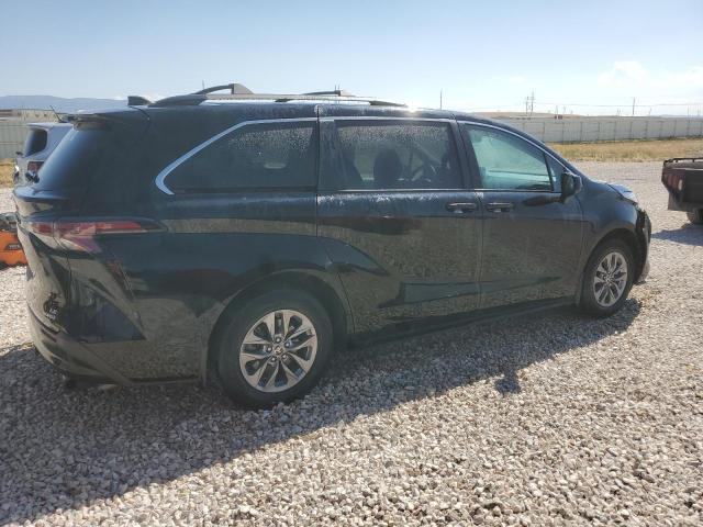 Photo 2 VIN: 5TDBRKEC3PS141598 - TOYOTA SIENNA LE 