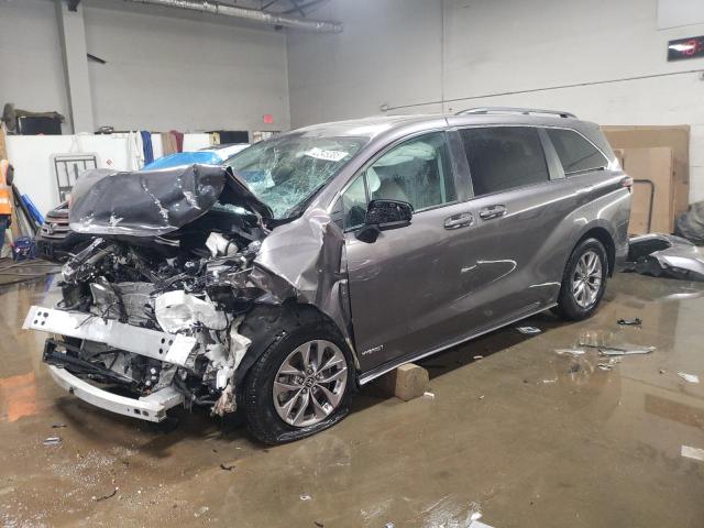 VIN: 5TDBRKEC5MS022348 - toyota sienna le