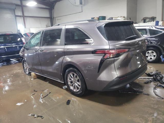 Photo 1 VIN: 5TDBRKEC5MS022348 - TOYOTA SIENNA LE 