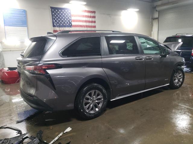 Photo 2 VIN: 5TDBRKEC5MS022348 - TOYOTA SIENNA LE 