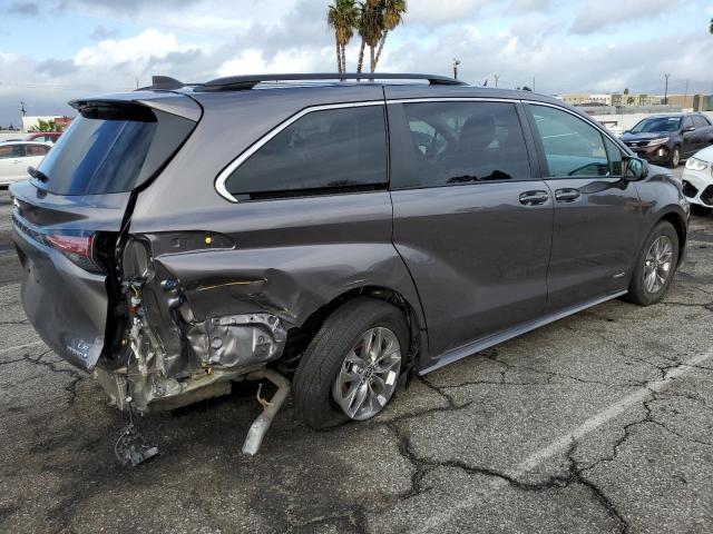 Photo 2 VIN: 5TDBRKEC6MS012444 - TOYOTA SIENNA LE 