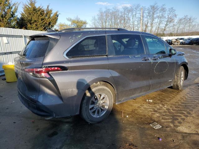 Photo 2 VIN: 5TDBRKEC6MS037778 - TOYOTA SIENNA LE 