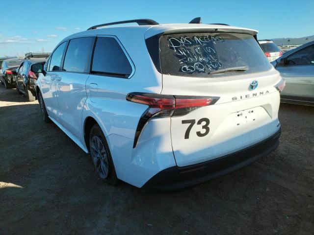 Photo 2 VIN: 5TDBRKEC8MS064061 - TOYOTA SIENNA LE 