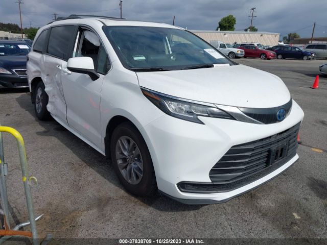 Photo 0 VIN: 5TDBRKEC8NS134823 - TOYOTA SIENNA 