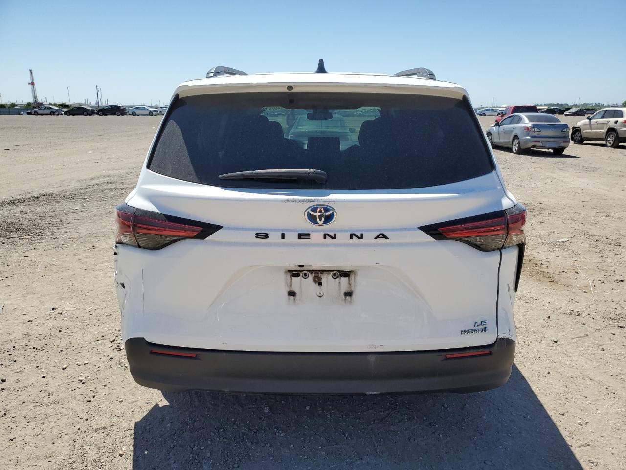 Photo 5 VIN: 5TDBRKEC9MS027780 - TOYOTA SIENNA 