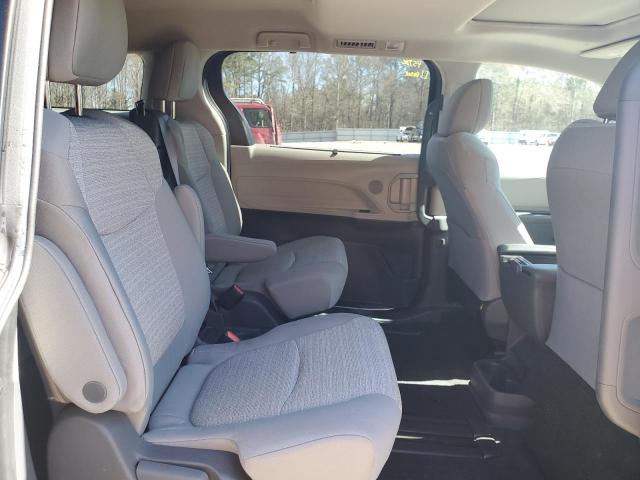 Photo 10 VIN: 5TDBSKFC1MS020471 - TOYOTA SIENNA LE 