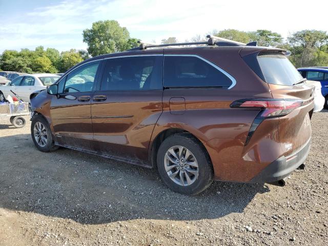 Photo 1 VIN: 5TDBSKFC1MS023175 - TOYOTA SIENNA LE 