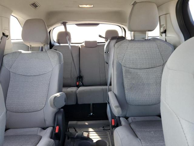 Photo 9 VIN: 5TDBSKFC1MS023175 - TOYOTA SIENNA LE 