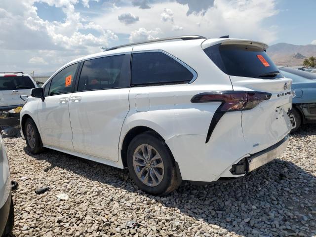 Photo 1 VIN: 5TDBSKFC2RS117508 - TOYOTA SIENNA LE 