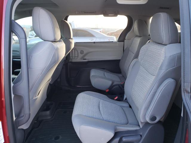 Photo 10 VIN: 5TDBSKFC5MS010722 - TOYOTA SIENNA LE 