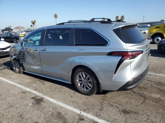 Photo 1 VIN: 5TDBSKFC9NS071766 - TOYOTA SIENNA LE 