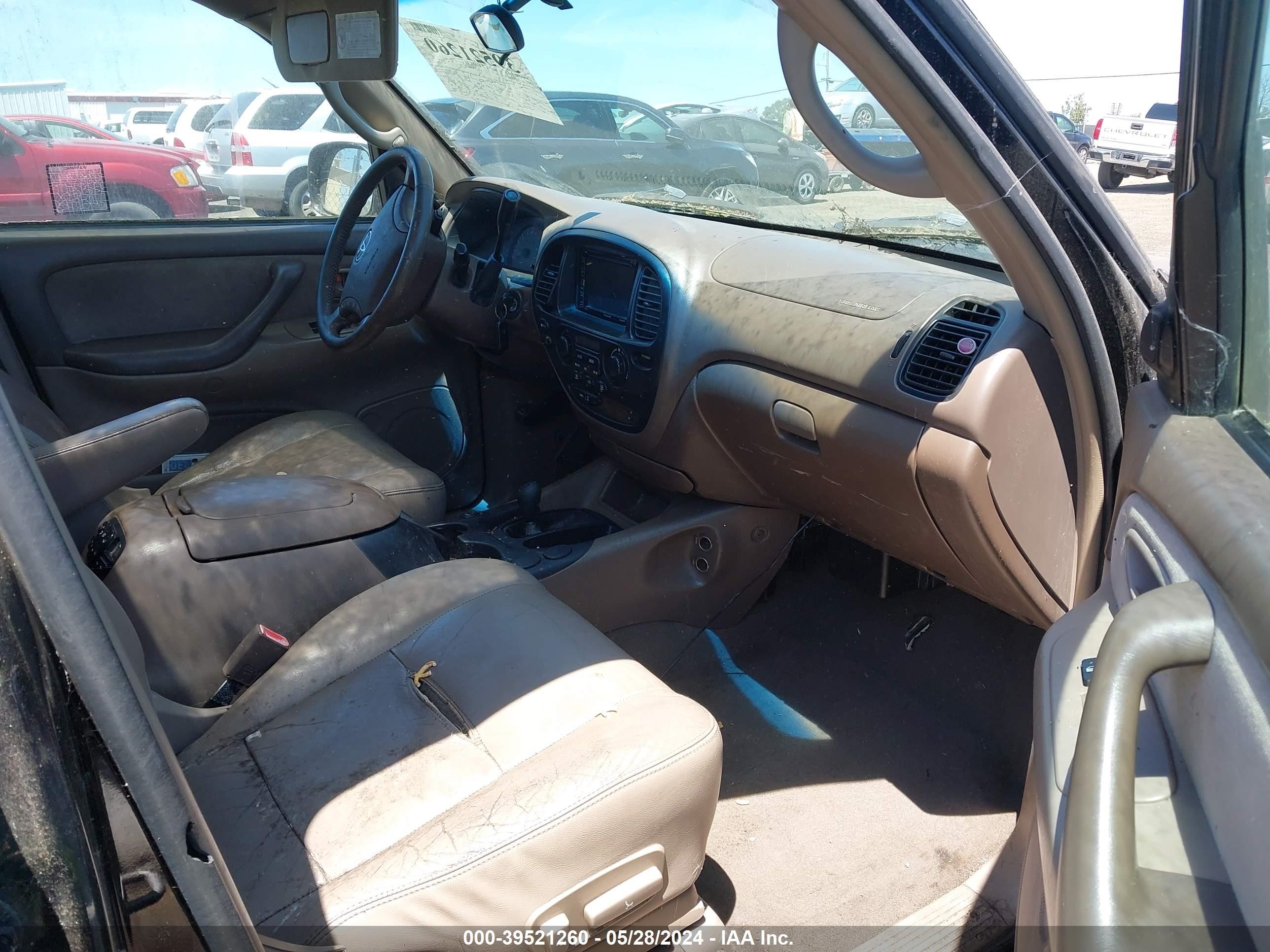 Photo 4 VIN: 5TDBT44A24S210080 - TOYOTA SEQUOIA 