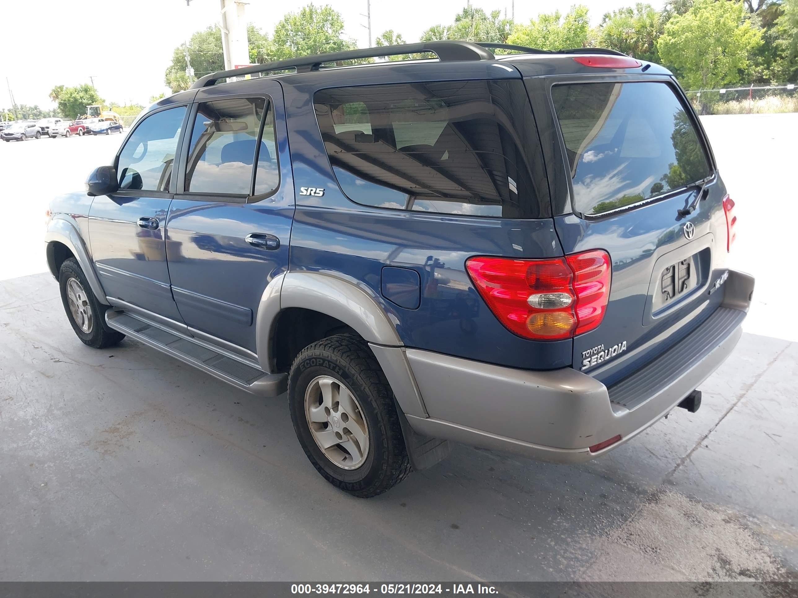 Photo 2 VIN: 5TDBT44A34S213506 - TOYOTA SEQUOIA 