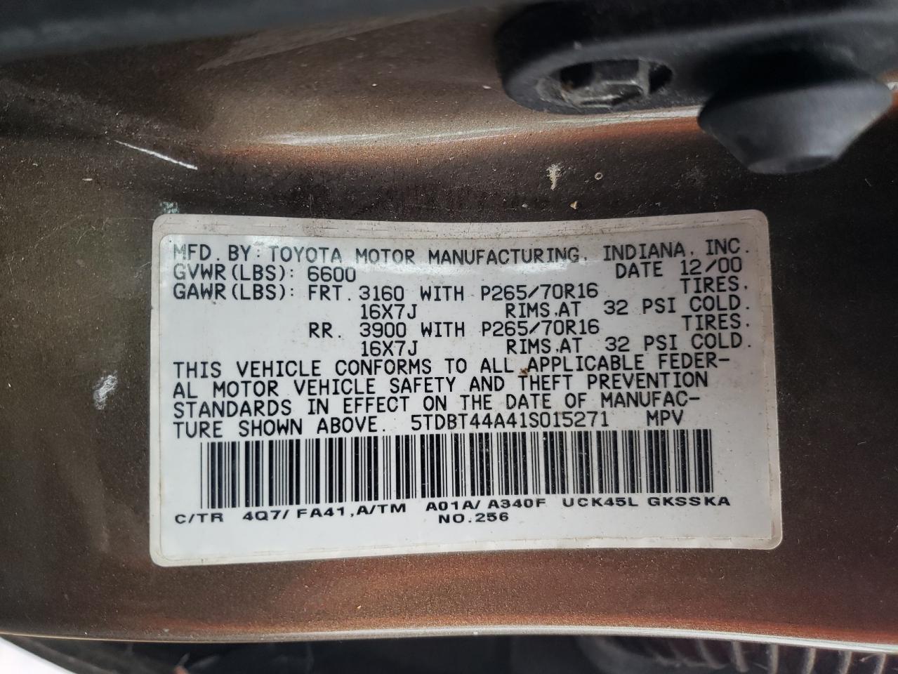 Photo 12 VIN: 5TDBT44A41S015271 - TOYOTA SEQUOIA 