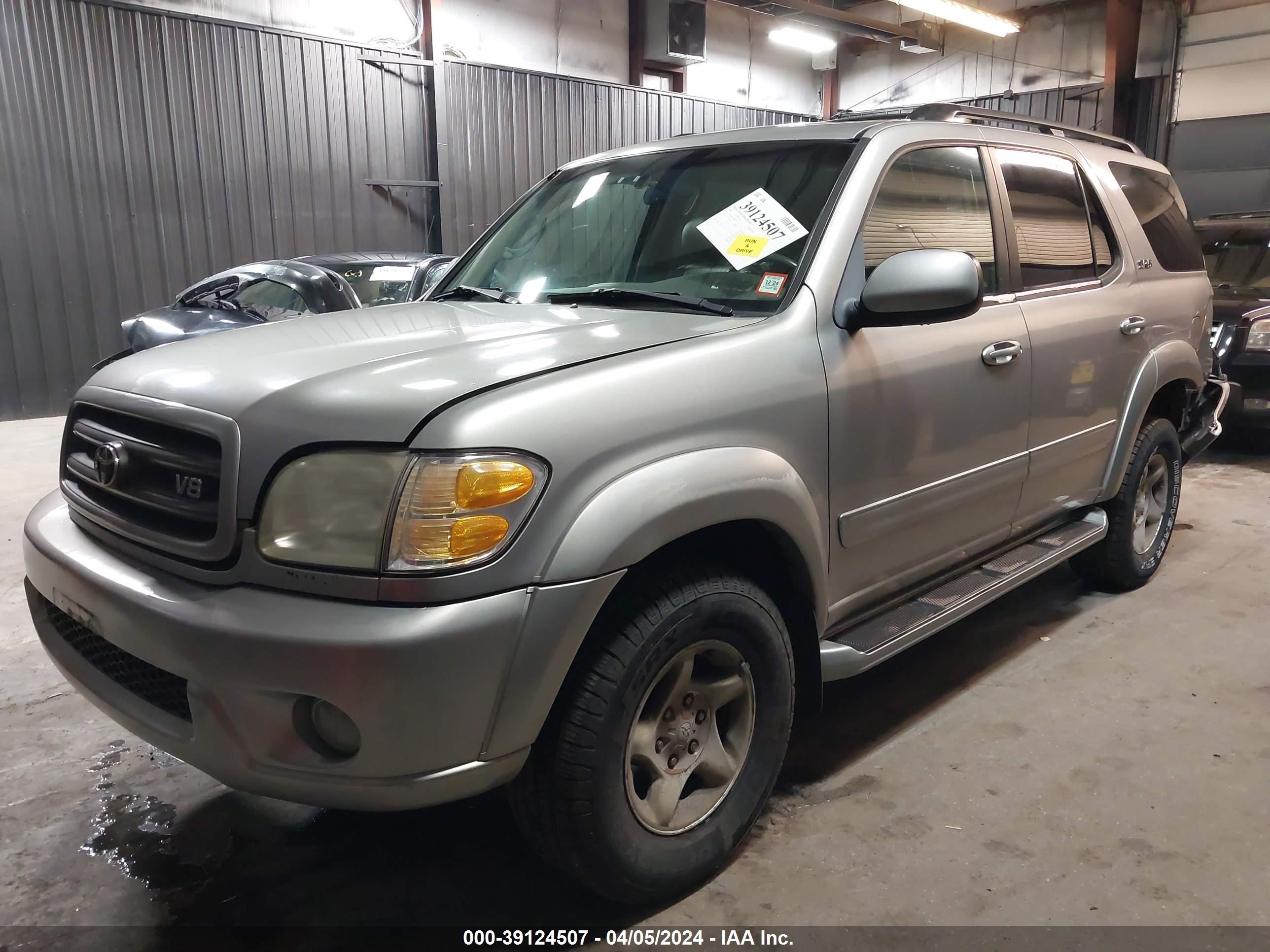 Photo 1 VIN: 5TDBT44A42S064763 - TOYOTA SEQUOIA 