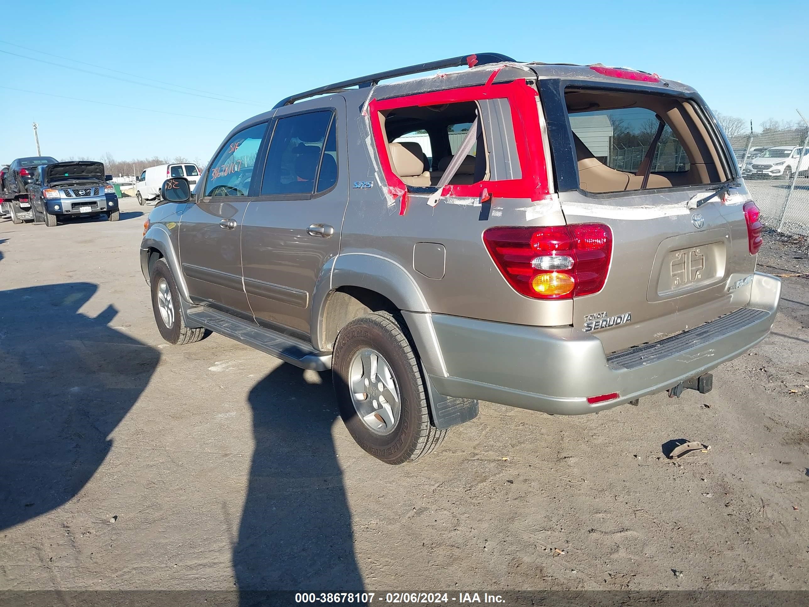 Photo 2 VIN: 5TDBT44A43S155968 - TOYOTA SEQUOIA 