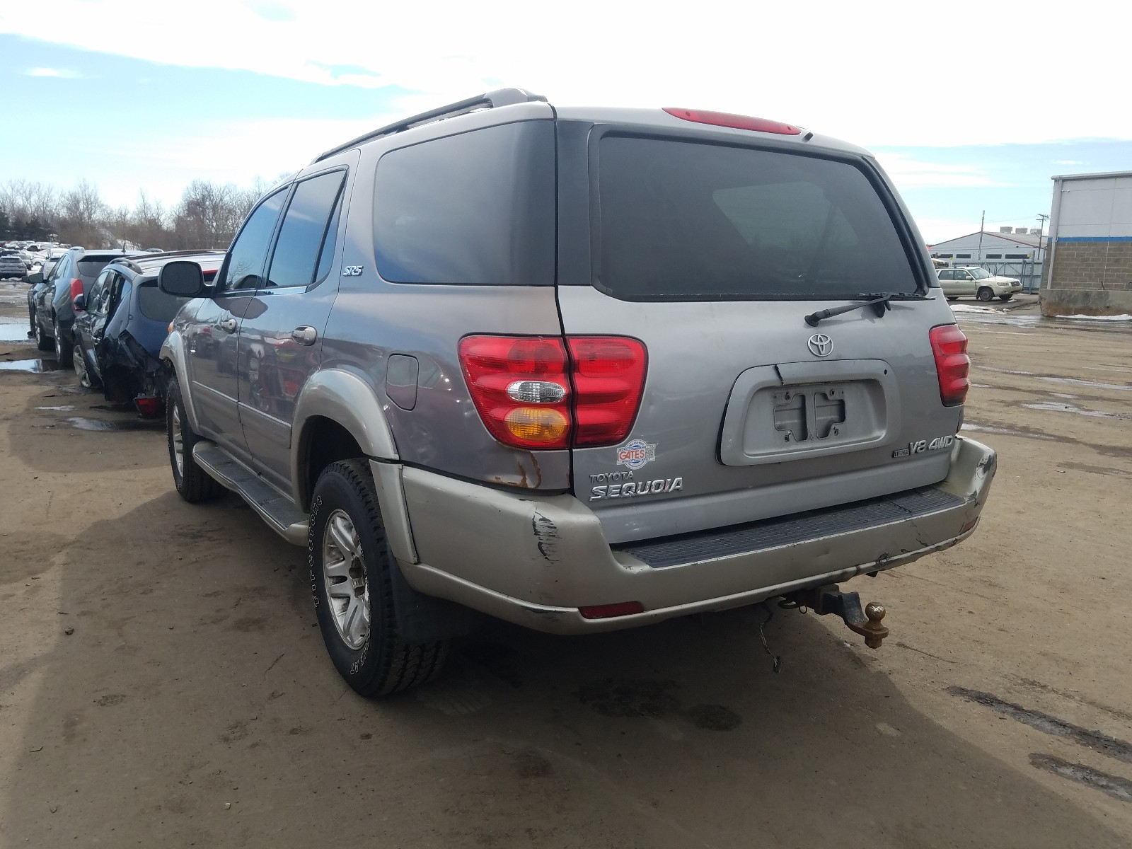 Photo 2 VIN: 5TDBT44A51S047193 - TOYOTA SEQUOIA SR 