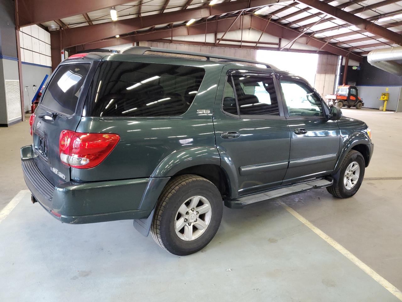 Photo 2 VIN: 5TDBT44A57S279978 - TOYOTA SEQUOIA 