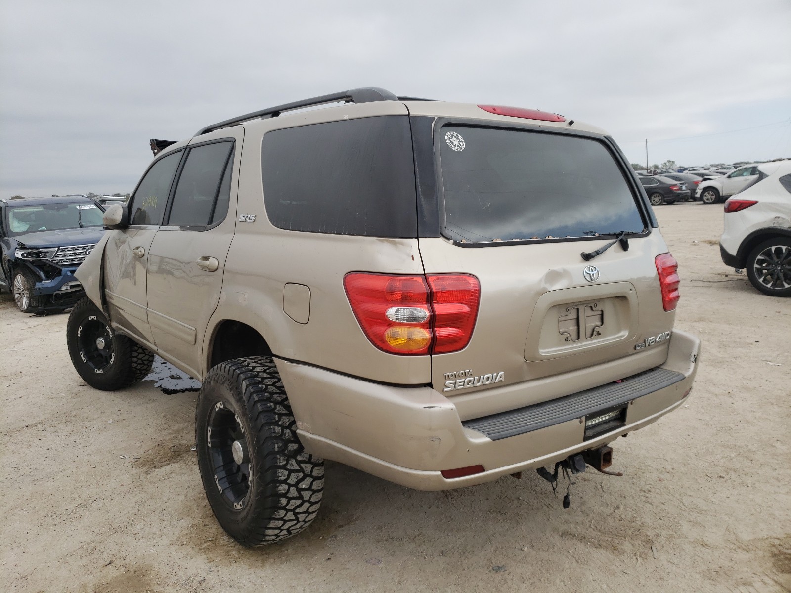 Photo 2 VIN: 5TDBT44A71S014860 - TOYOTA SEQUOIA SR 