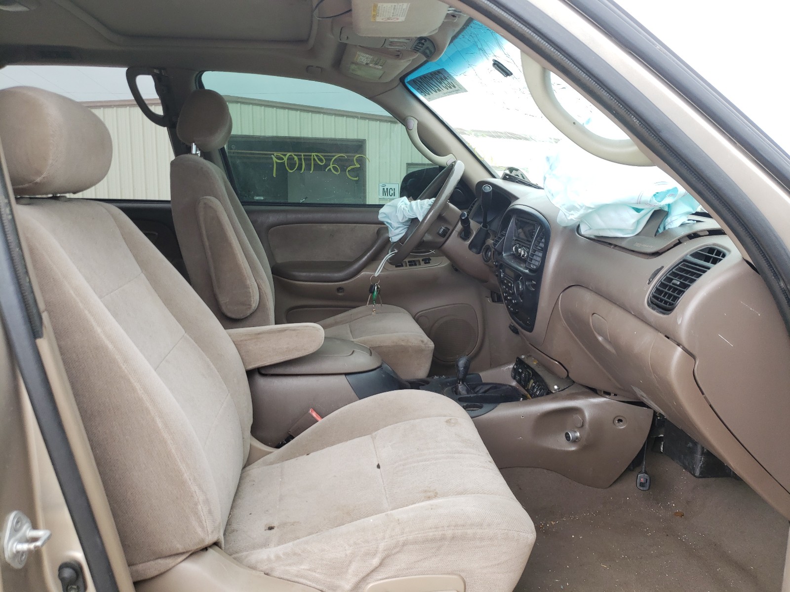 Photo 4 VIN: 5TDBT44A71S014860 - TOYOTA SEQUOIA SR 